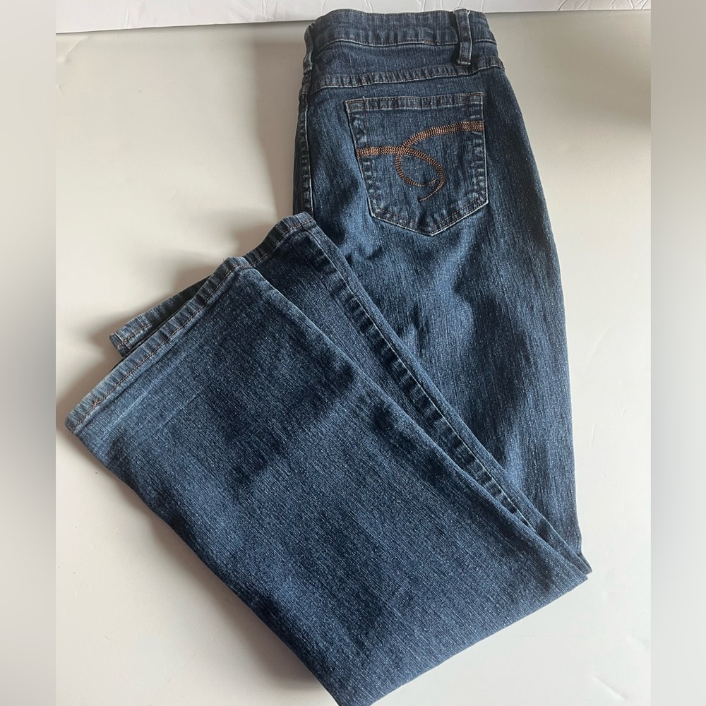 very nice boot cut jeans